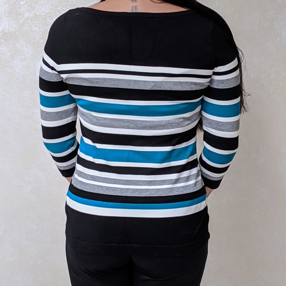 White House Black Market Sweater - Picture 2 of 4